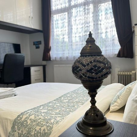 Deluxe Homestay Near Tottenham Hotspur Stadium Λονδίνο Εξωτερικό φωτογραφία